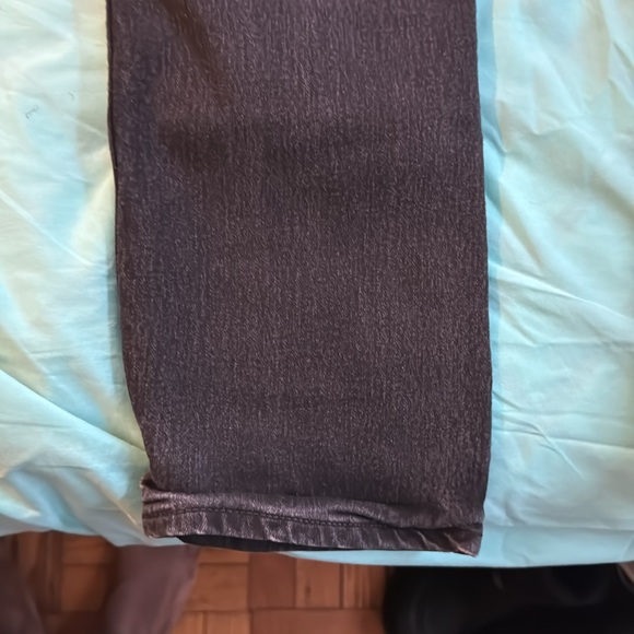 DENIZEN - Picture 15 of 16